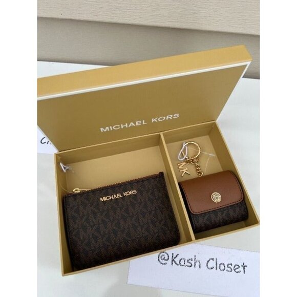 Michael Kors coin pouch apple airpod case MK signature gift set brown - Picture 3 of 7